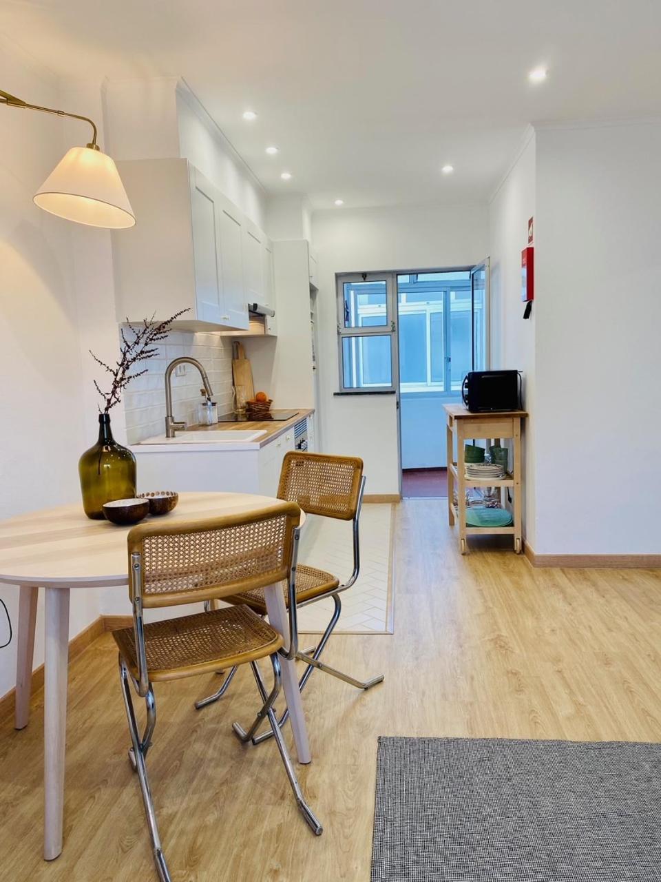 Bright Modern 3 Bedroom In Portimao Downtown Exterior foto